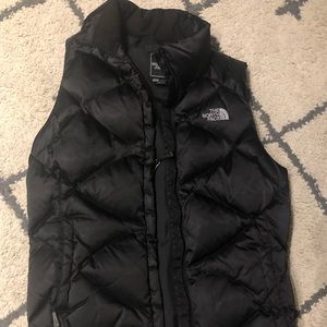 Women’s small North Face vest